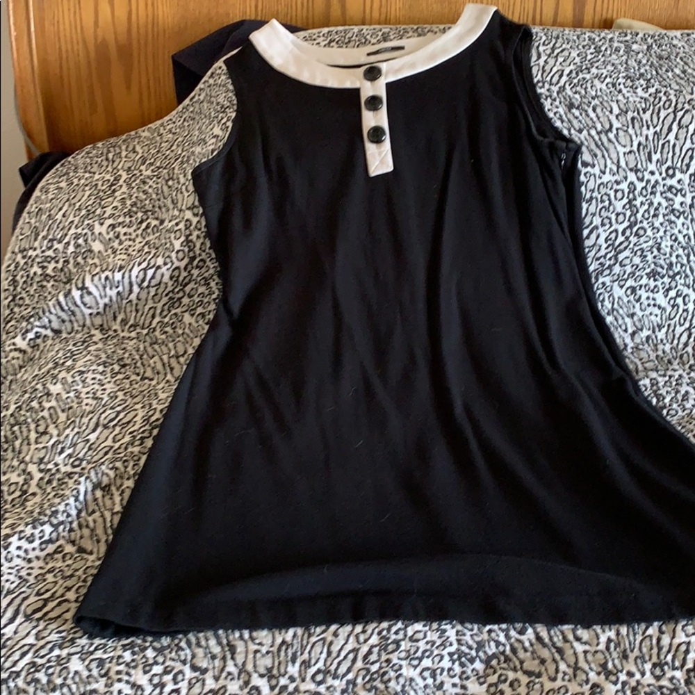 Stretchy Black and white dress w/ side zip